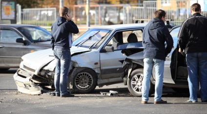 Crashes cu o masina straina ca strainii scapa de responsabilitatea pentru accidente si ce sa faca cu privire la aceasta