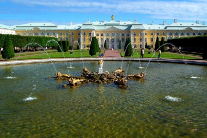 Fântâni din lista Peterhof, descriere, deschidere, fotografie