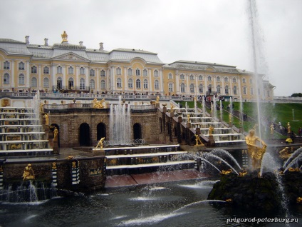 Fântâna lui Samson, fântâna lui Samson, samson (fântână), suburbiile din Petersburg