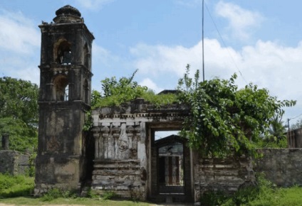 Orașul Trinkomali - stațiunea pe plajă Sri Lanka