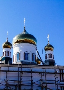 Realizarea unor cupole de biserici pe întreg teritoriul Rusiei