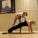 Yoga-balet balet se întinde prin yoga înseamnă