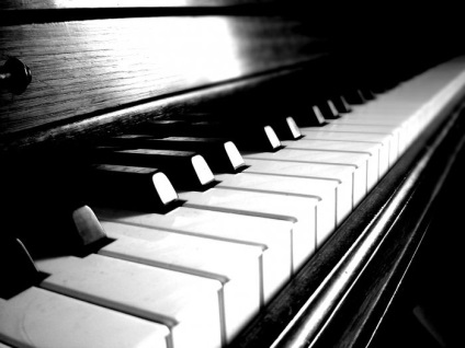 Cum să înveți să joci pianul frumos și eficient