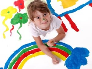Cum să obișnuim un copil la creativitate, zvonuri