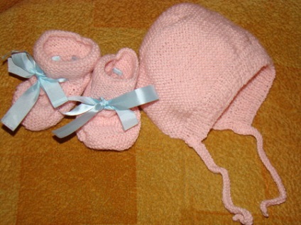 Cum să tricot un capac cu ace de tricotat - un capac tricotat pentru un nou-născut cu ace de tricotat - artizanat