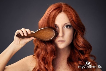 Coconut и бадемово масло в борбата за красотата на кожата и козметика за коса група