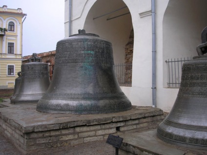 Bell-alakú titkok - a vallások titkai - hírek