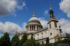 Observatorul Regal din Greenwich, unde trece meridianul zero