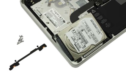 A hdd gyors módosítása az alma macbook pro (alma) gyors ssd használatára A hdd változása gyorsan az ssd-re az almás macbook pro-re