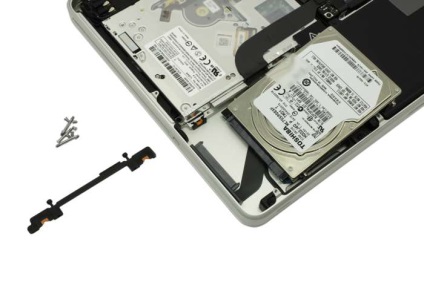 A hdd gyors módosítása az alma macbook pro (macbook) gyors ssd használatára A hdd változása gyorsan az ssd-re az almás macbook pro-re