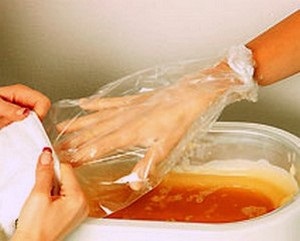 Curățarea mâinilor de murdărie și pete (îngrijirea mâinilor)