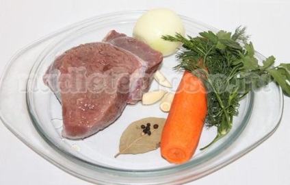 Carne de vită fiartă, rețetă cu legume