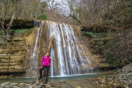 Plesetsk cascade (valea de o sută de cascade)