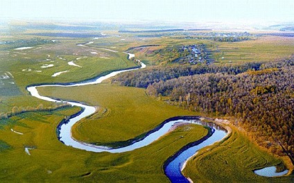 Чому русла річок мають звивисту форму