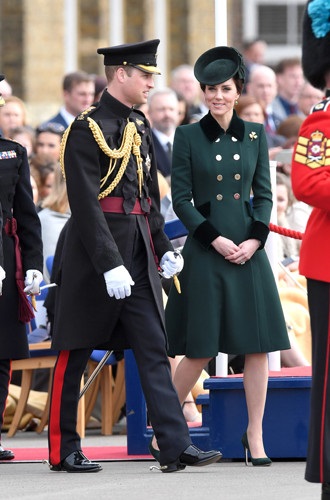 De ce trucul prințului lui William în mâinile lui Kate Middleton, marie claire