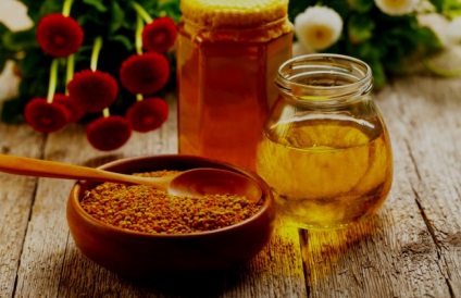 Beneficiile și proprietățile medicinale ale mierei de tei