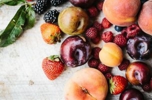 Utilizarea sau rănirea fructelor pentru o figură în scădere în greutate