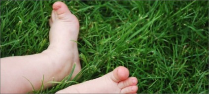 Simptomele picioarelor plate la copiii cu simptome și grad de boală