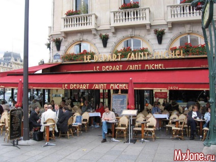 Călătoriți la Paris