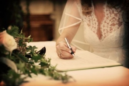 Regisztráció a nyilvántartó hivatalban és az esküvő egy napos előnye és hátránya