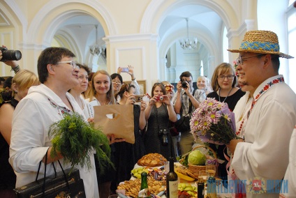 Nunta în tradițiile folclorice din Belarus a fost amenajată pentru cuplul chinez din Vitebsk