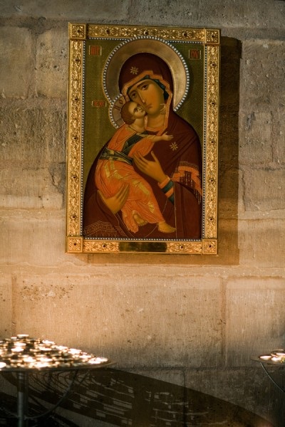 Coroana de spini ai lui Hristos (Franța), altare