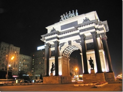 Arcul triumfal de la Moscova pe Kutuzovsky Prospekt - porțile triumfale - istoria construcției