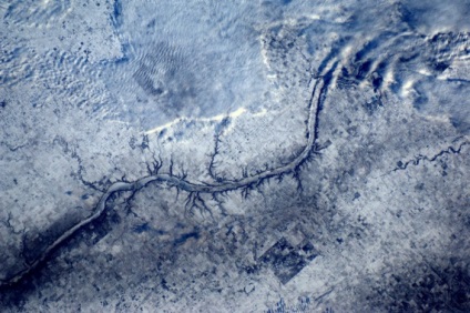 Imagini uimitoare ale pământului din spațiu