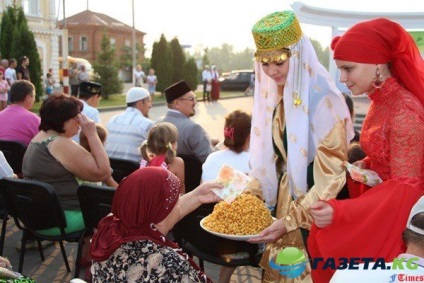 Uraza bairam 2017-ben milyen időpontban pihenünk, amikor a napi szünet két-három nappal oszlik meg, és