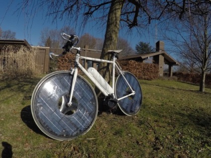 Biciclete cu motor electric pe baterii solare