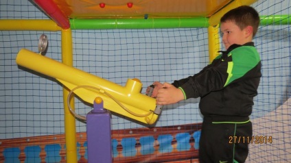 Повітряна гармата - готовий атракціон (повітряна гармата) Повітряна гармата - готовий атракціон