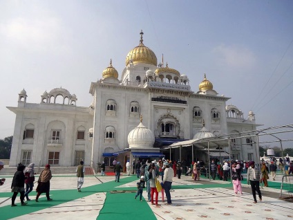 Templul lui Sikh Bangla, cum se obține descrierea și fotografia