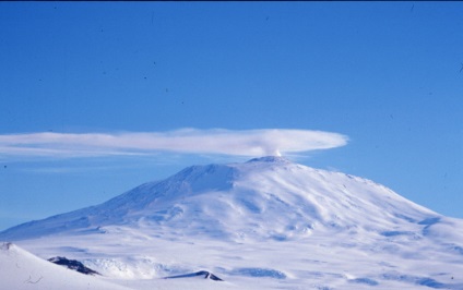 Cutie de pandora - 10 fapte incredibil de abrupte despre Antarctica