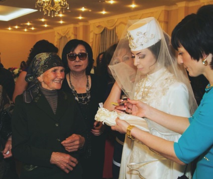 Mirele tinere fără suitorii șocant adevărul de nunti caucazian, dragă mine