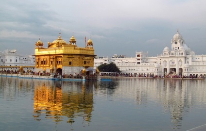 Templul de Aur al Sikhilor din Amritsar