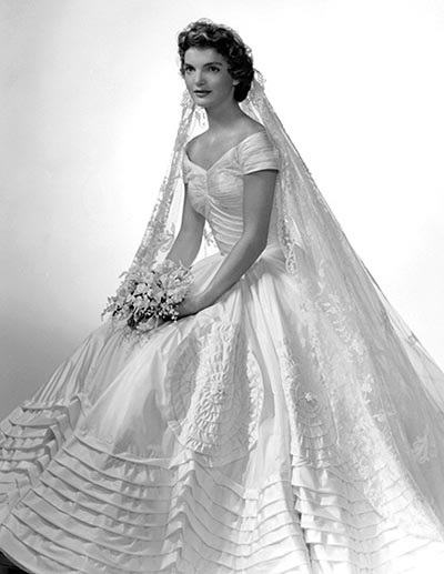 10 cele mai frumoase rochii de nunta celebritate