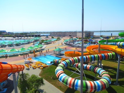 Aquapark Cyrilovka, vízi park kincses sziget, vízi park cirillikus