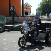 Motocicliștii nu mor, se transformă în vânt ..., crematoriu din Novosibirsk