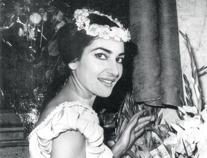 Divina Maria Callas (biografie, 33 poze)