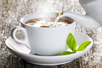 Tea, babérlevél hasznos tulajdonságokkal és receptekkel
