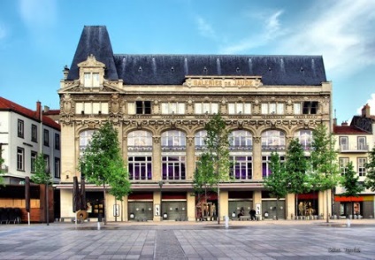 Clermont-Ferrand (Clermont Ferrand), Franța - ghid de călătorie detaliat