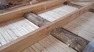 Pardoseala din lemn de către propriile mâini este cea mai bună și ieftină opțiune de suprapunere
