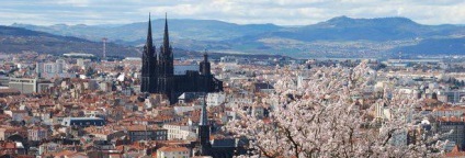 Obiective turistice în orașul clermont-ferrand din Franța