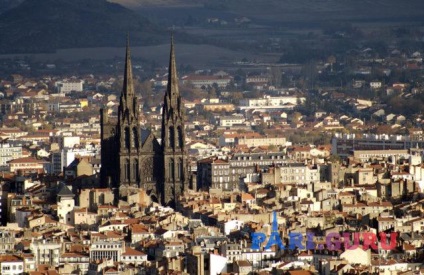 Látnivalók a város Clermont Ferrand Franciaországban