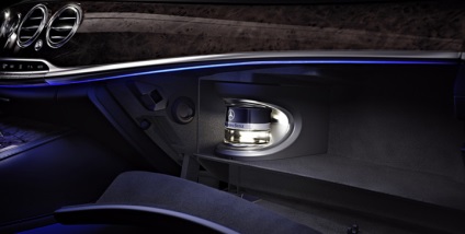 Chips szalon mercedes-benz s-class 2014 (utastér) Salon mercedes-benz s-osztály 2014