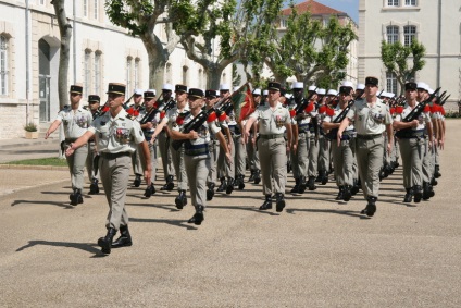 Legiunea străină franceză - ieri și astăzi, și vis pacem, para bellum!