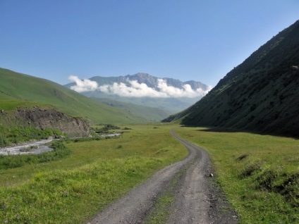 Munții din albumul de fotografie din Osetia de Nord și nu numai