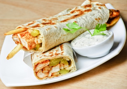 Cum să gătești o rețetă de subtilități acasă Shawarma - o rețetă culinară pas cu pas cu o fotografie pe