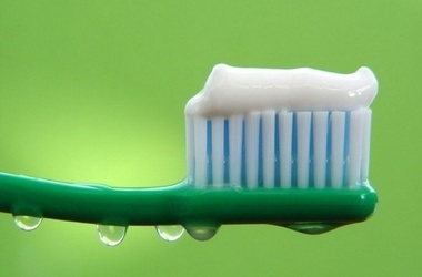 Cum să alegeți o pastă de dinți cu substanțe corecte - frumusețe și sănătate - siliciul îndepărtează placa și zincul