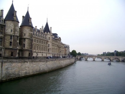 Conciergerie, ghidul Parisului